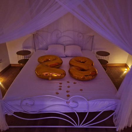 Maison Chic Avec Jacuzzi Nogent Sur Oise Yaospa60 Экстерьер фото
