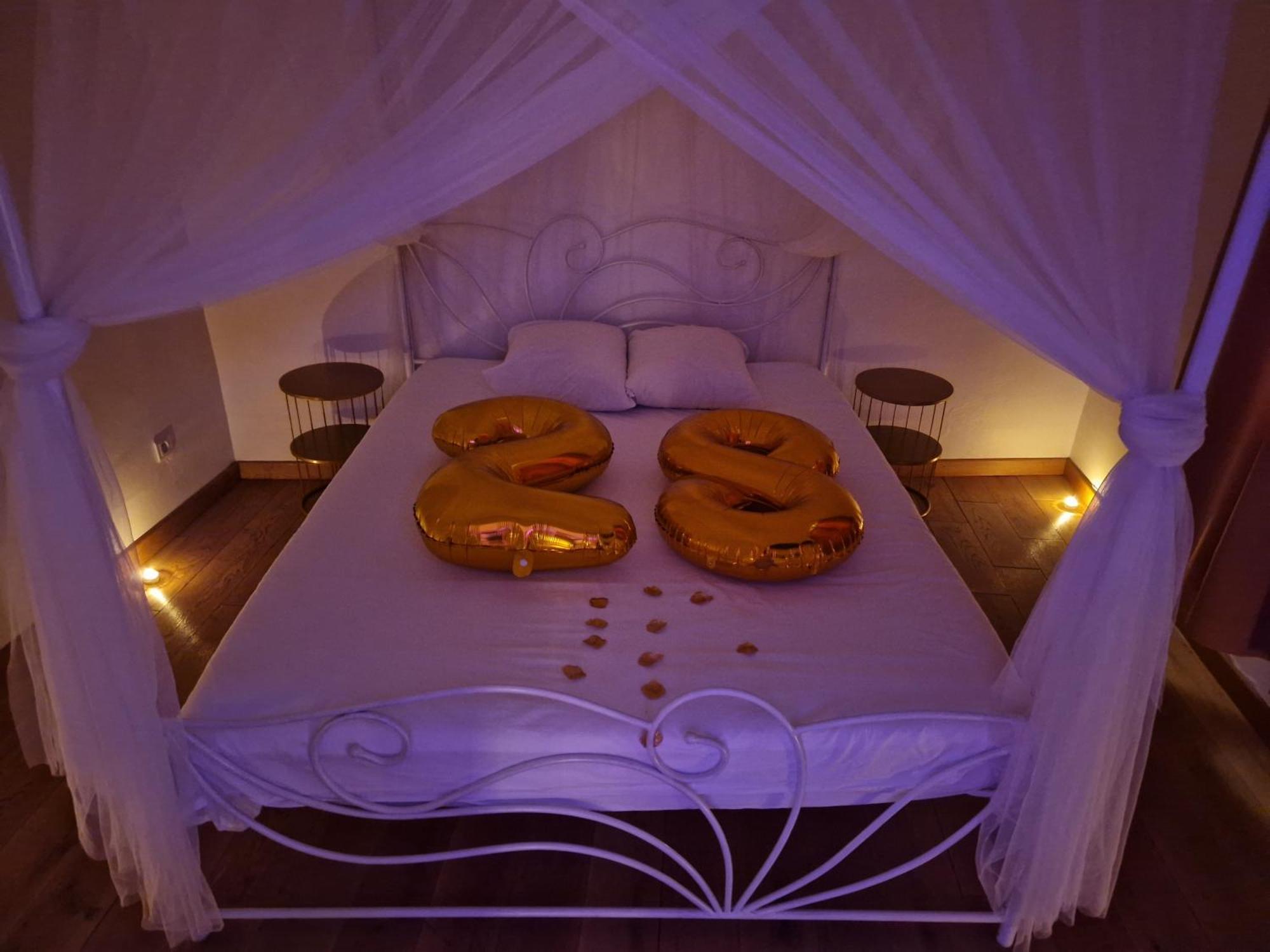 Maison Chic Avec Jacuzzi Nogent Sur Oise Yaospa60 Экстерьер фото